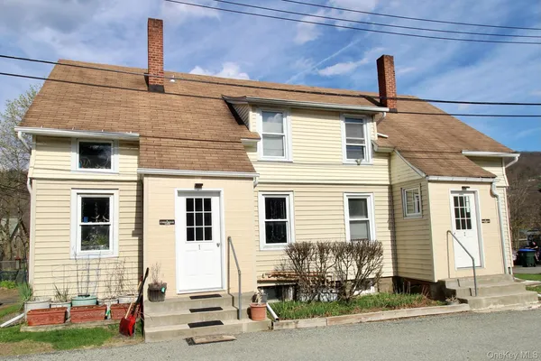 $2,200 | 4 School House Lane, Tuxedo Park, NY 10987
