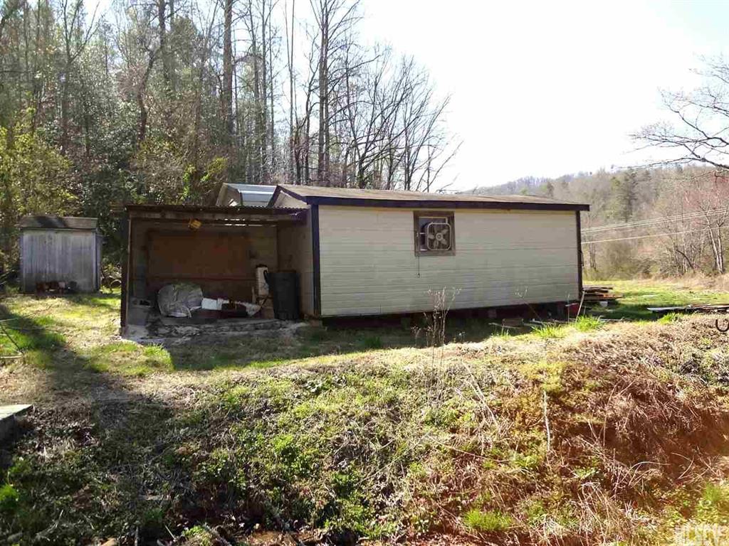 1197 Kendell-Town Road Ferguson, NC 28624 - Photo 8 of 17 Gallery Image 8