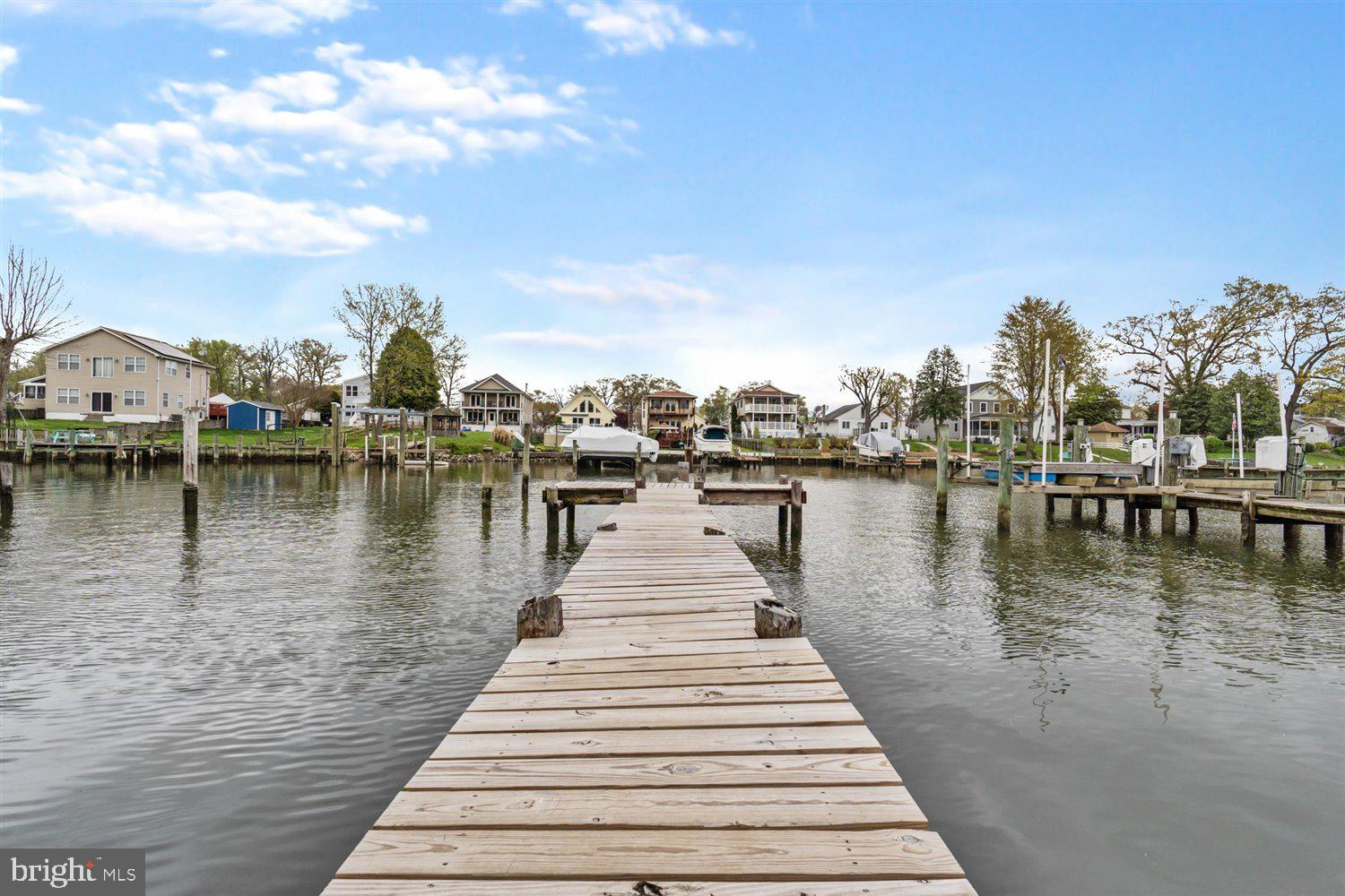 325 St Georges Road Essex, MD 21221 - Photo 3 of 52 Dock