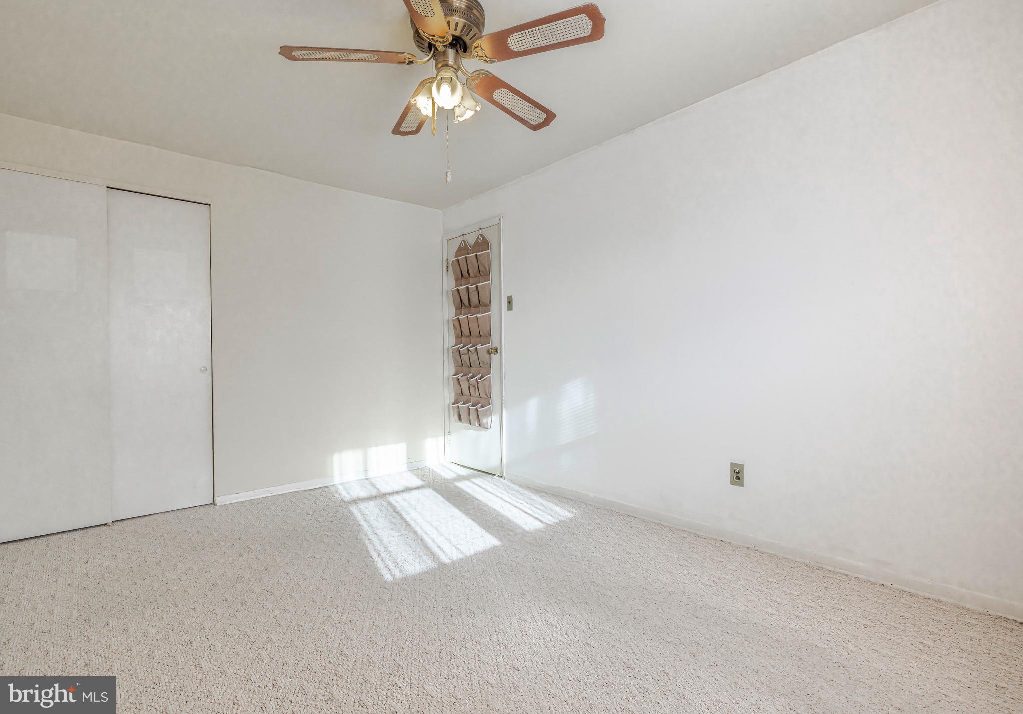 12209 Medford Road Philadelphia, PA 19154 - Photo 20 of 26 Bedroom 2
