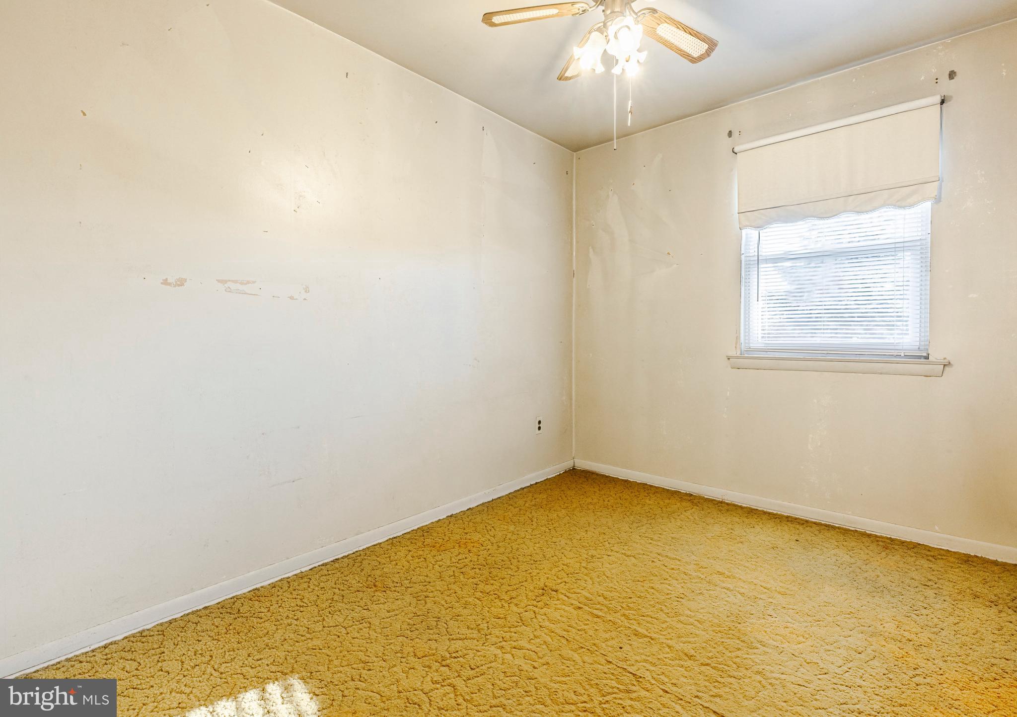 12209 Medford Road Philadelphia, PA 19154 - Photo 21 of 26 Bedroom 3