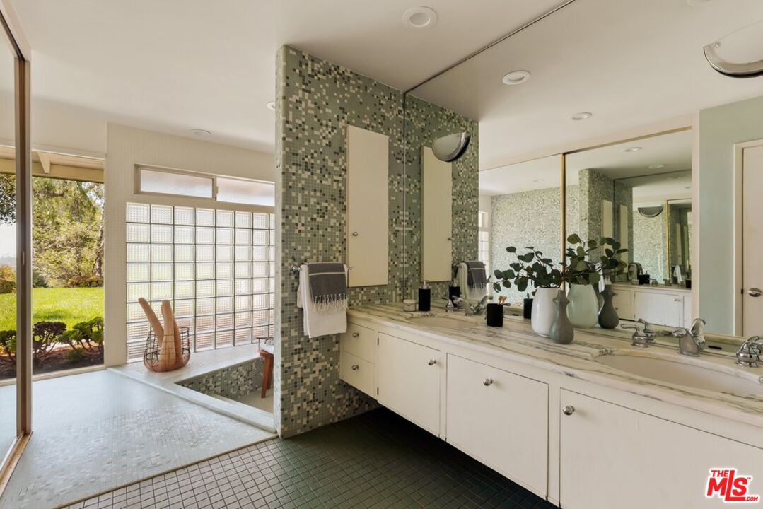 2940 Marcia Road Glendale, CA 91208 - Photo 32 of 65