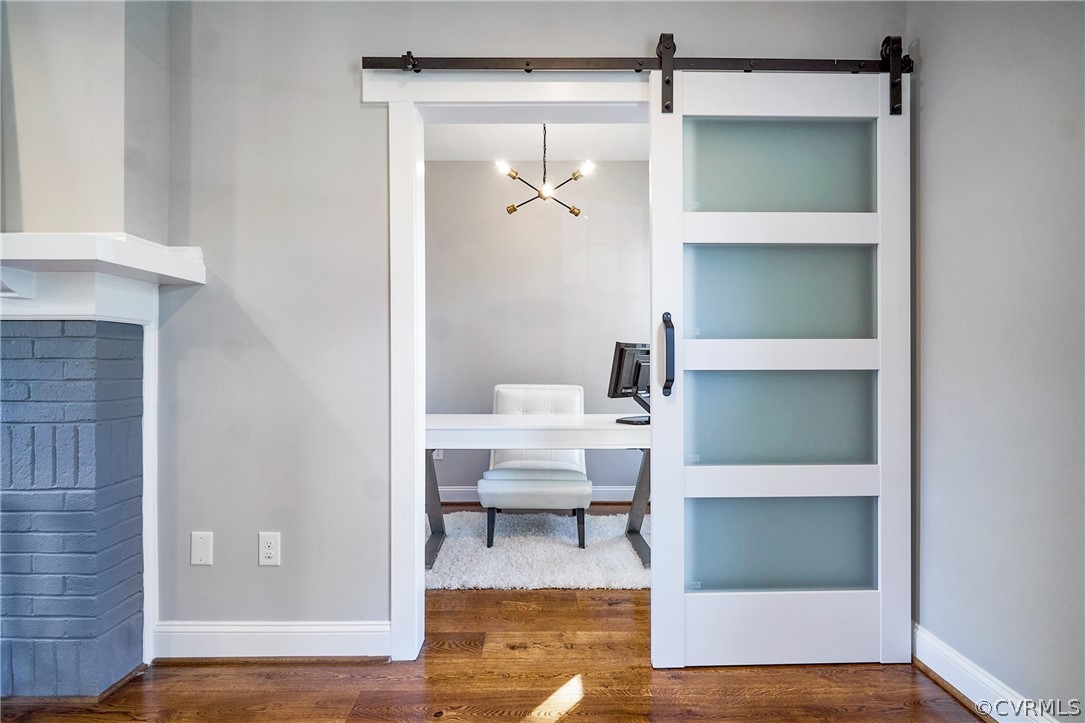 104 West Lancaster Road Richmond, VA 23222 - Photo 21 of 49 A private office.