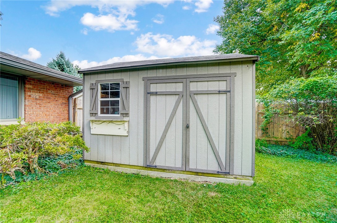 2118 Springmill Road Kettering, OH 45440 - Photo 52 of 55
