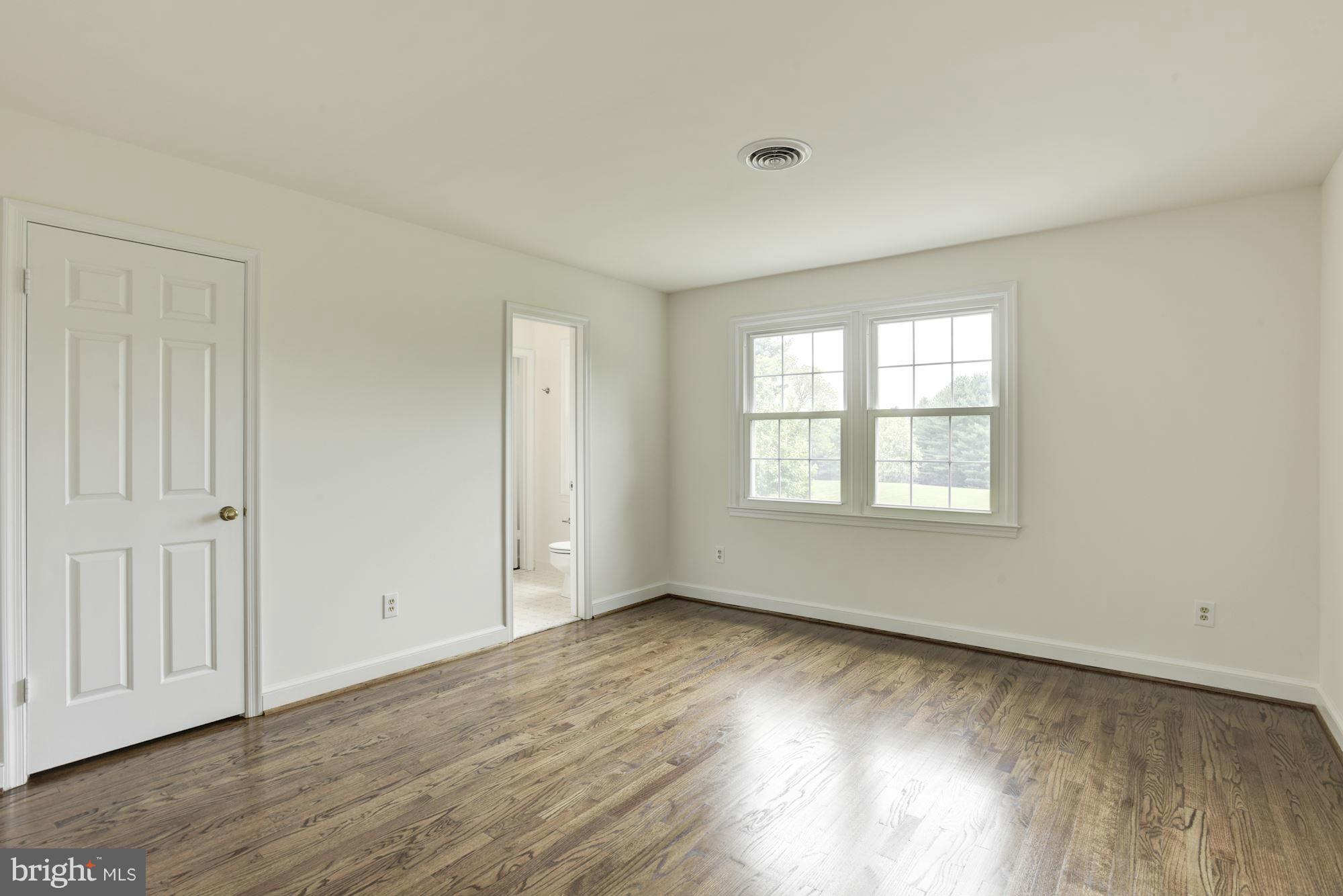 13605 Query Mill Road North Potomac, MD 20878 - Photo 16 of 30 Bedroom