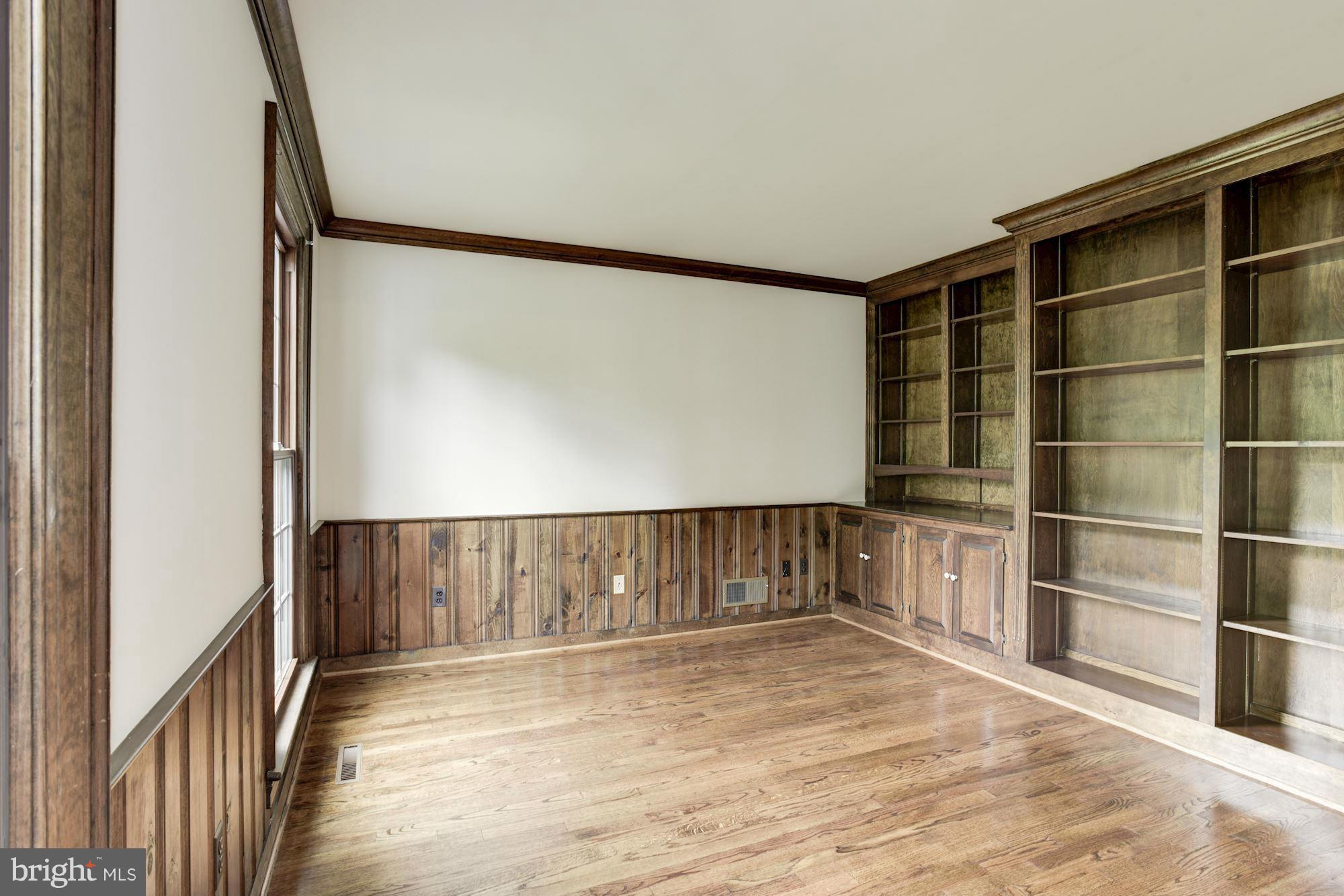 13605 Query Mill Road North Potomac, MD 20878 - Photo 4 of 30 Office Study