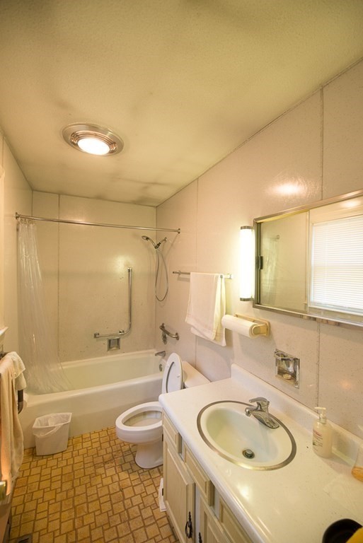 475 County Road Ashby, MA 01431 - Photo 15 of 38