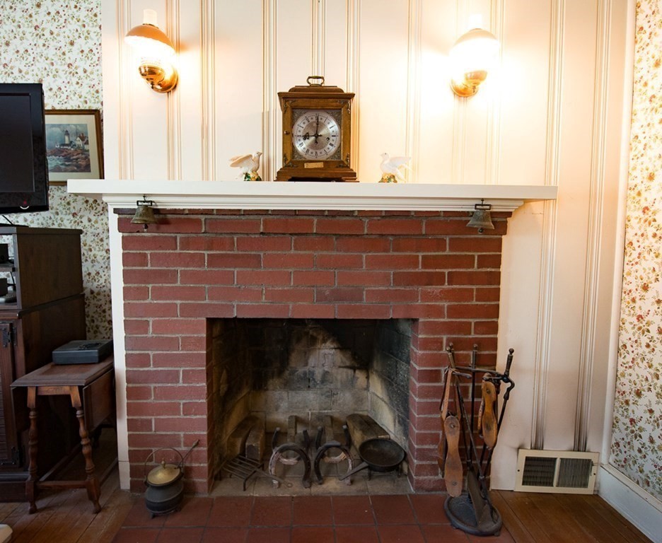 475 County Road Ashby, MA 01431 - Photo 9 of 38