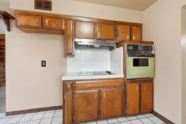 $495,000 | 1721 Beverly Avenue, Clovis, CA 93611