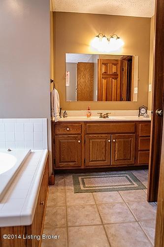 1651 Optimist Road Elizabethtown, KY 42701 - Photo 13 of 36 SemoninGS9A9653