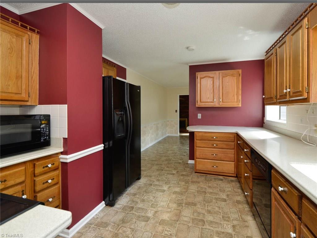 7807 Gold Ridge Road Oak Ridge, NC 27310 - Photo 18 of 30