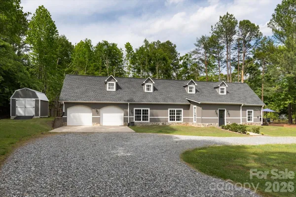 $625,000 | 3860 Landrum Road, Columbus, NC 28722