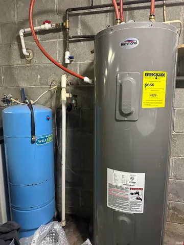 $289,900 | 1357 South Hasler Road, Bloomfield, IN 47424