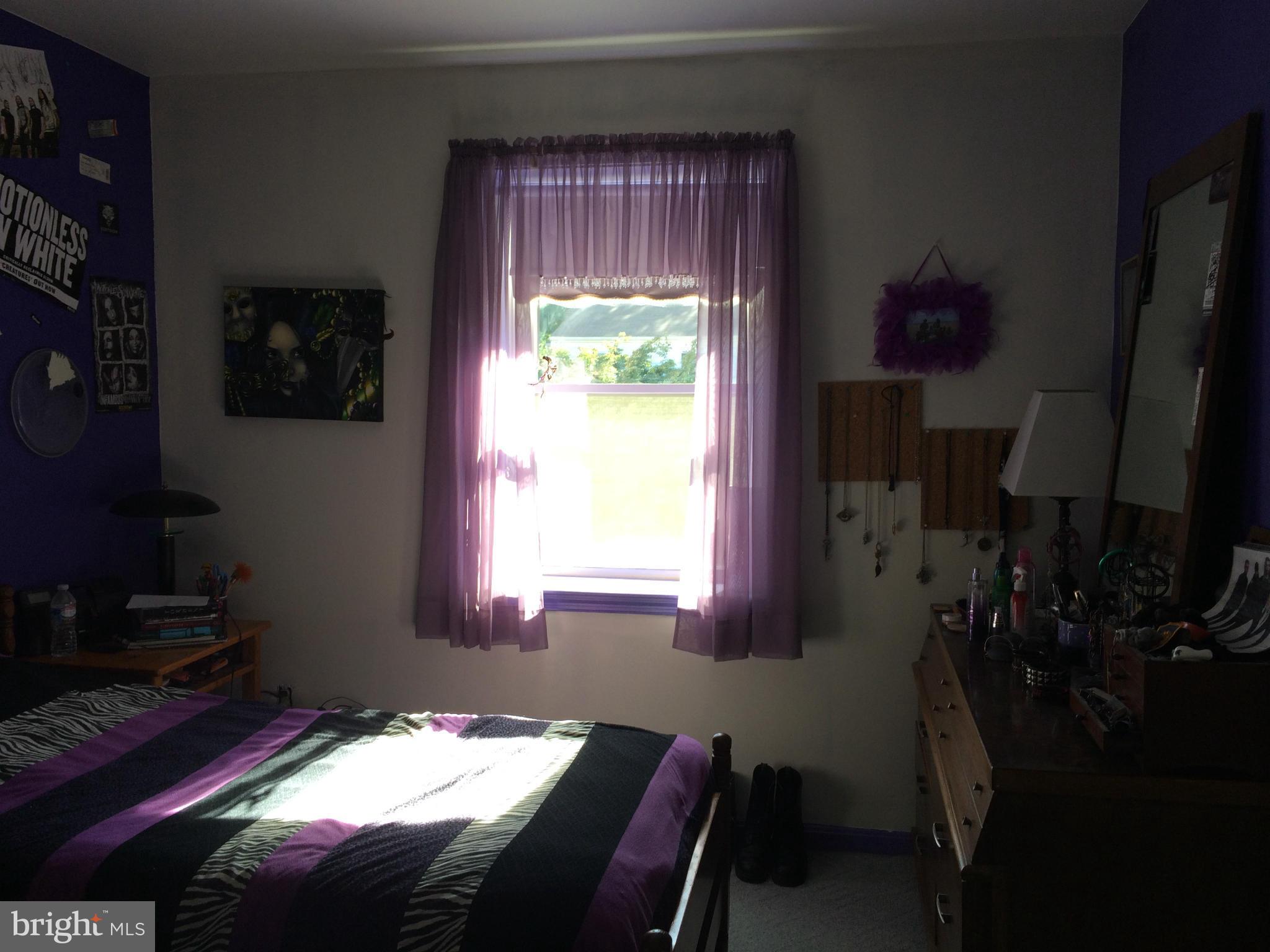 75 Oak Shade Road Gaithersburg, MD 20878 - Photo 16 of 29 Bedroom