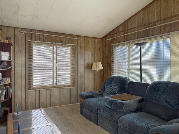 $199,000 | 644 South Desmet Avenue, Buffalo, WY 82834