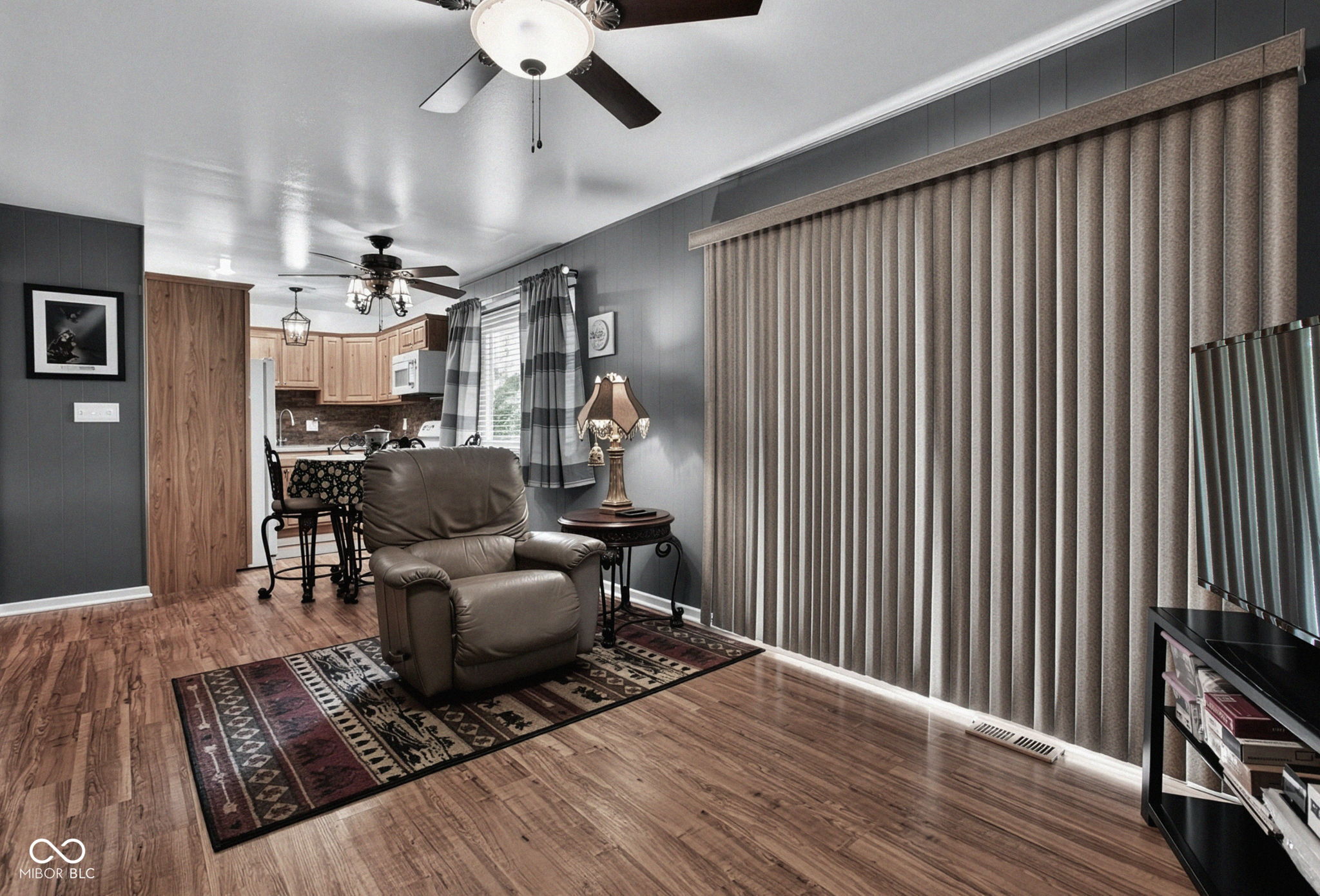 410 South Post Road Indianapolis, IN 46219 - Photo 11 of 30