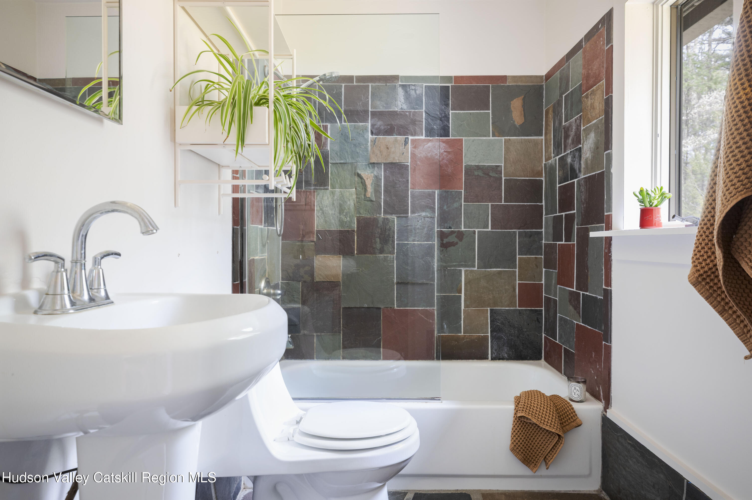 22 Rocky Mountain Road Kerhonkson, NY 12446 - Photo 12 of 21 12