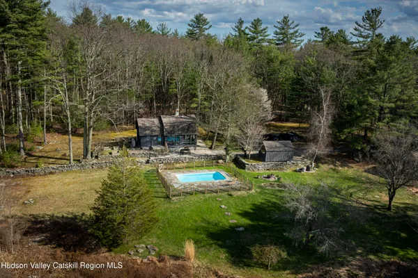 $695,000 | 22 Rocky Mountain Road, Kerhonkson, NY 12446