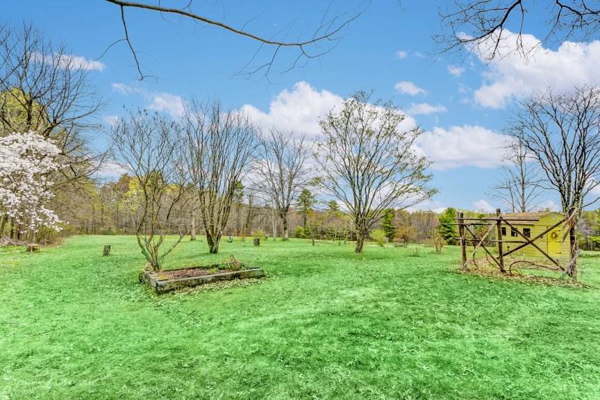 774 Province Road Barnstead, NH 03218 - Photo 4 of 36