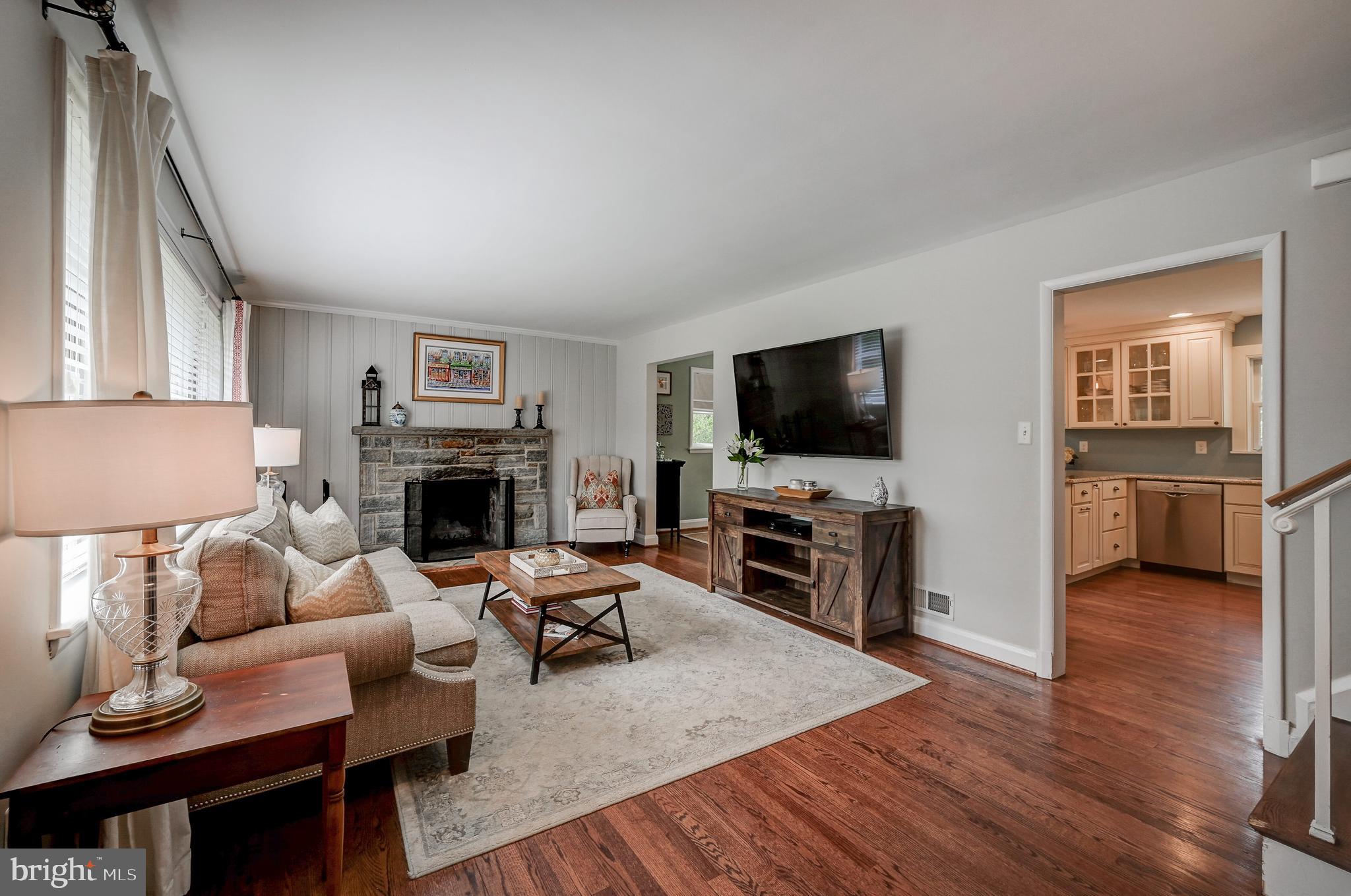 32 Croftley Road Lutherville-Timonium, MD 21093 - Photo 8 of 43 Gallery Image 8