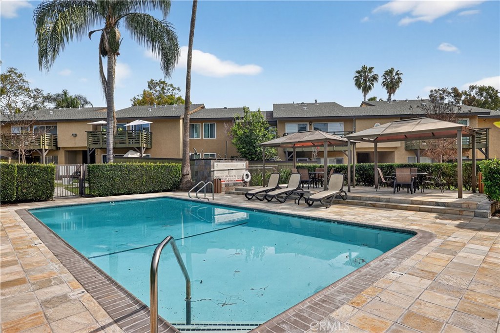 1470 West Lambert Road, Unit 263 La Habra, CA 90631 - Photo 26 of 35 Pool