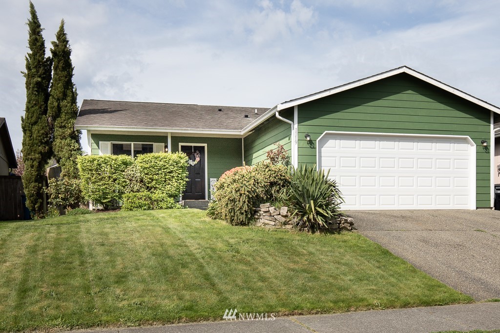 1119 Merea Lane Sultan, WA 98294 - Photo 1 of 20 a front view of house with yard