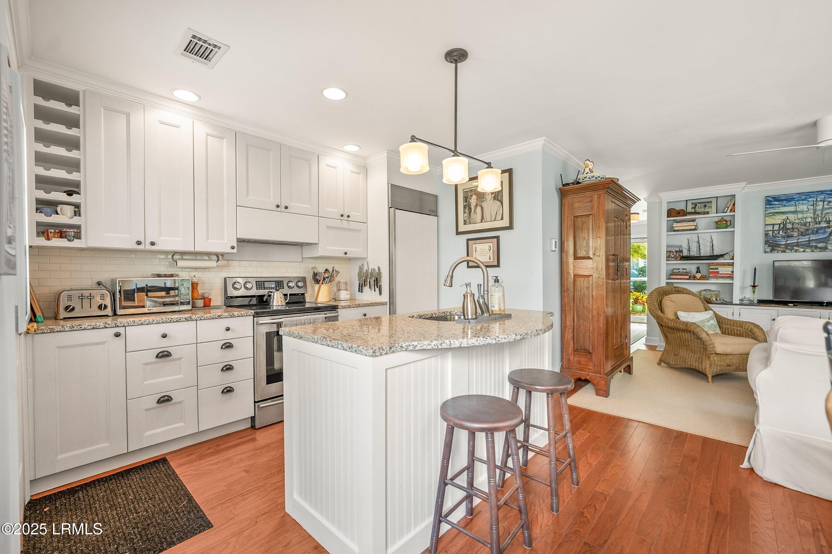 1304 Barnwell Bluff Beaufort, SC 29902 - Photo 14 of 58 Kitchen