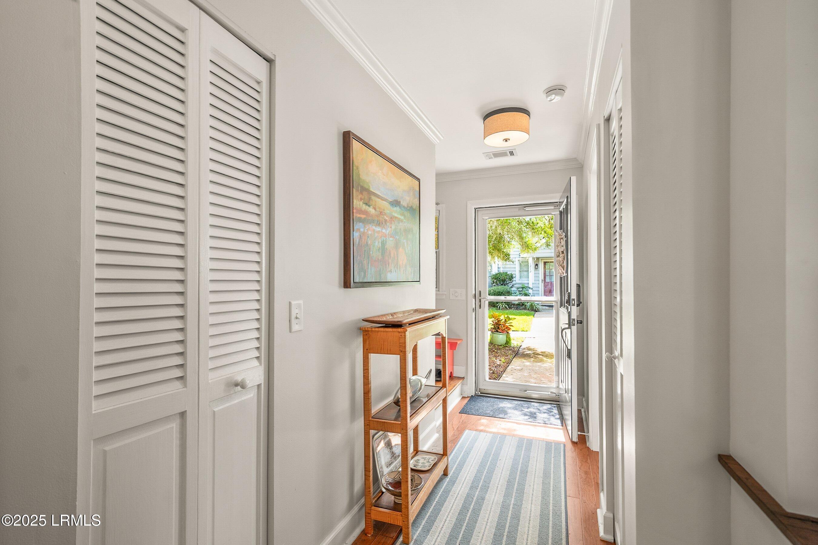 1304 Barnwell Bluff Beaufort, SC 29902 - Photo 6 of 58 Foyer