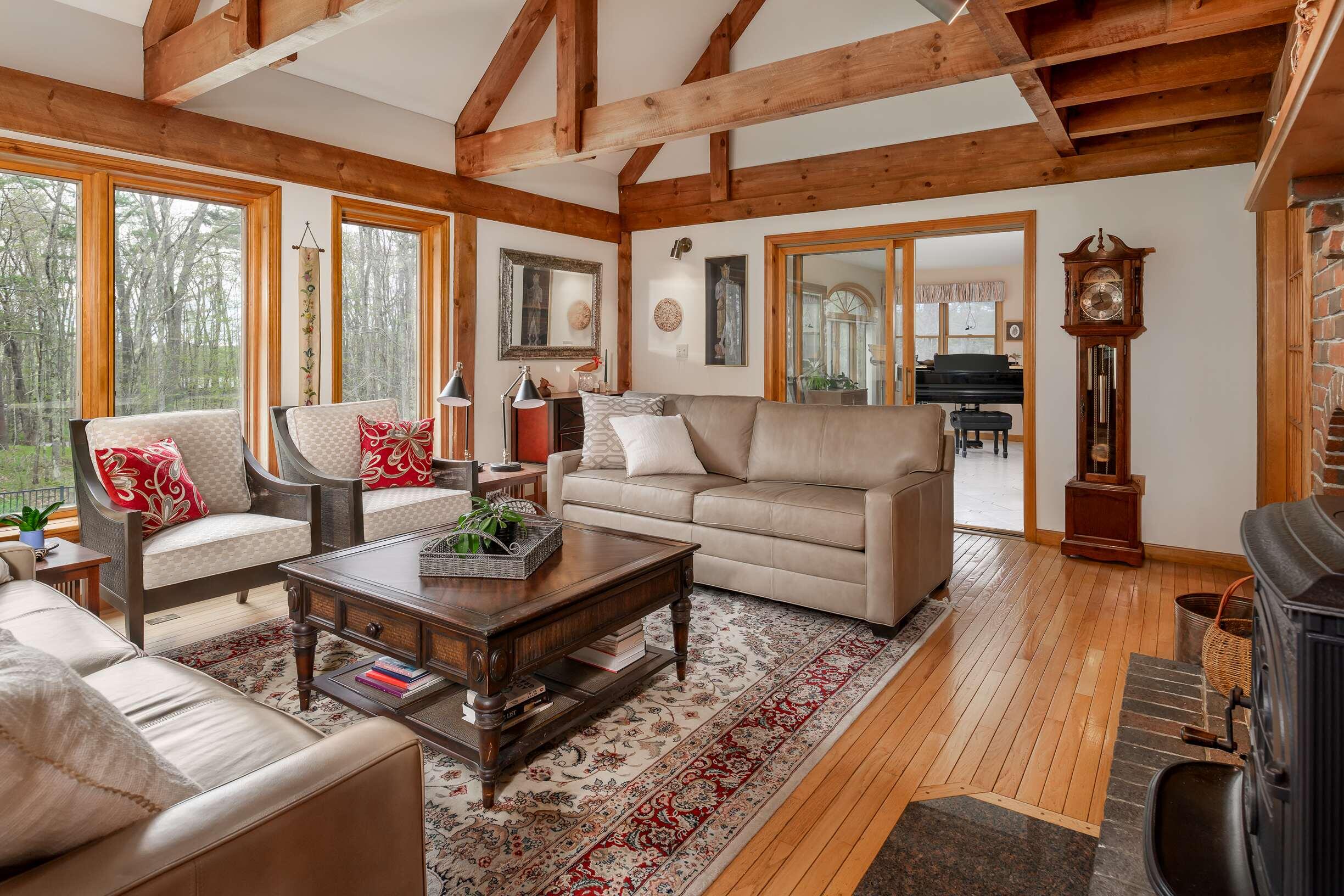 41 Brixham Road York, ME 03909 - Photo 14 of 38 Living Room