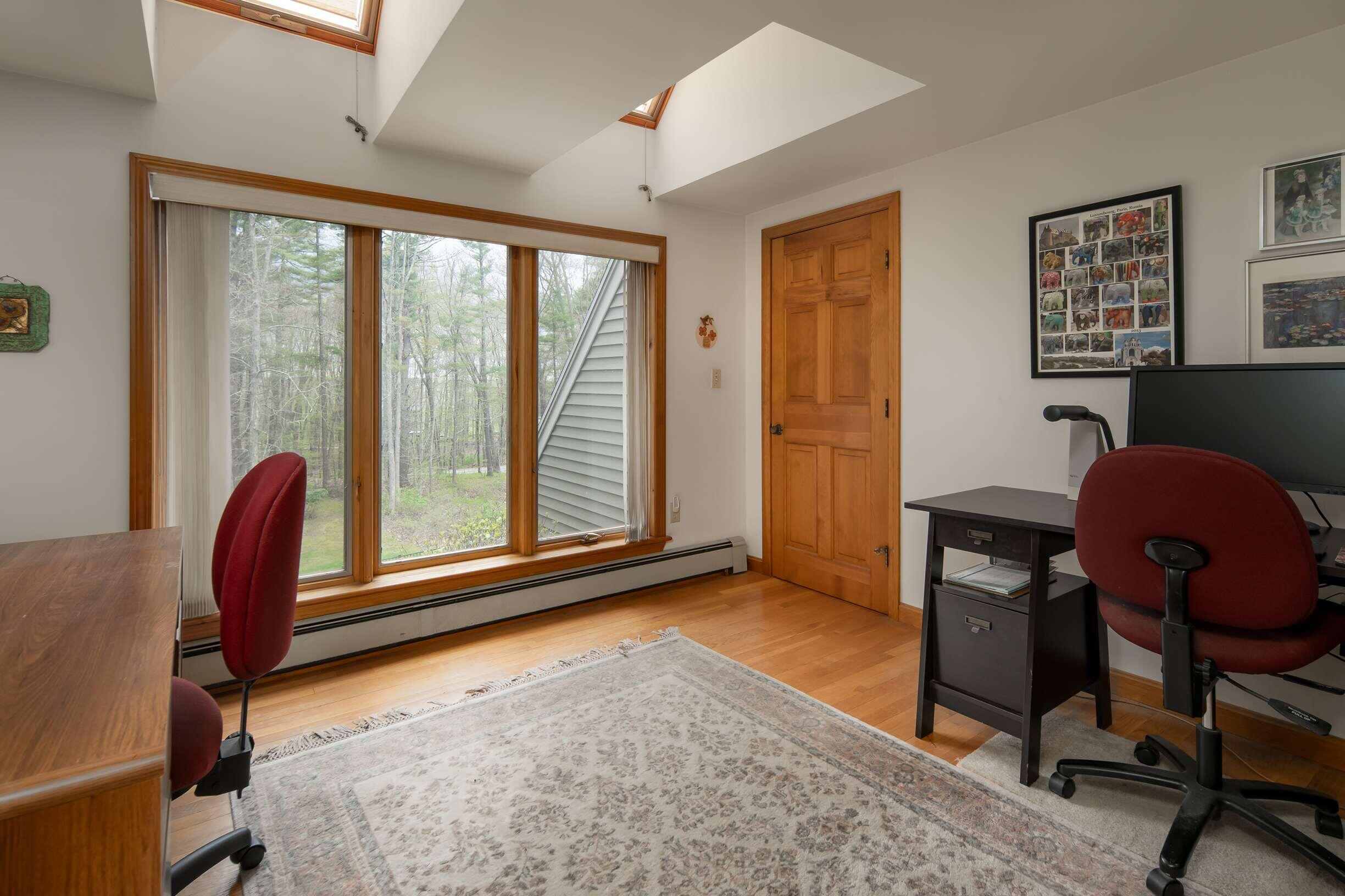 41 Brixham Road York, ME 03909 - Photo 32 of 38 Office