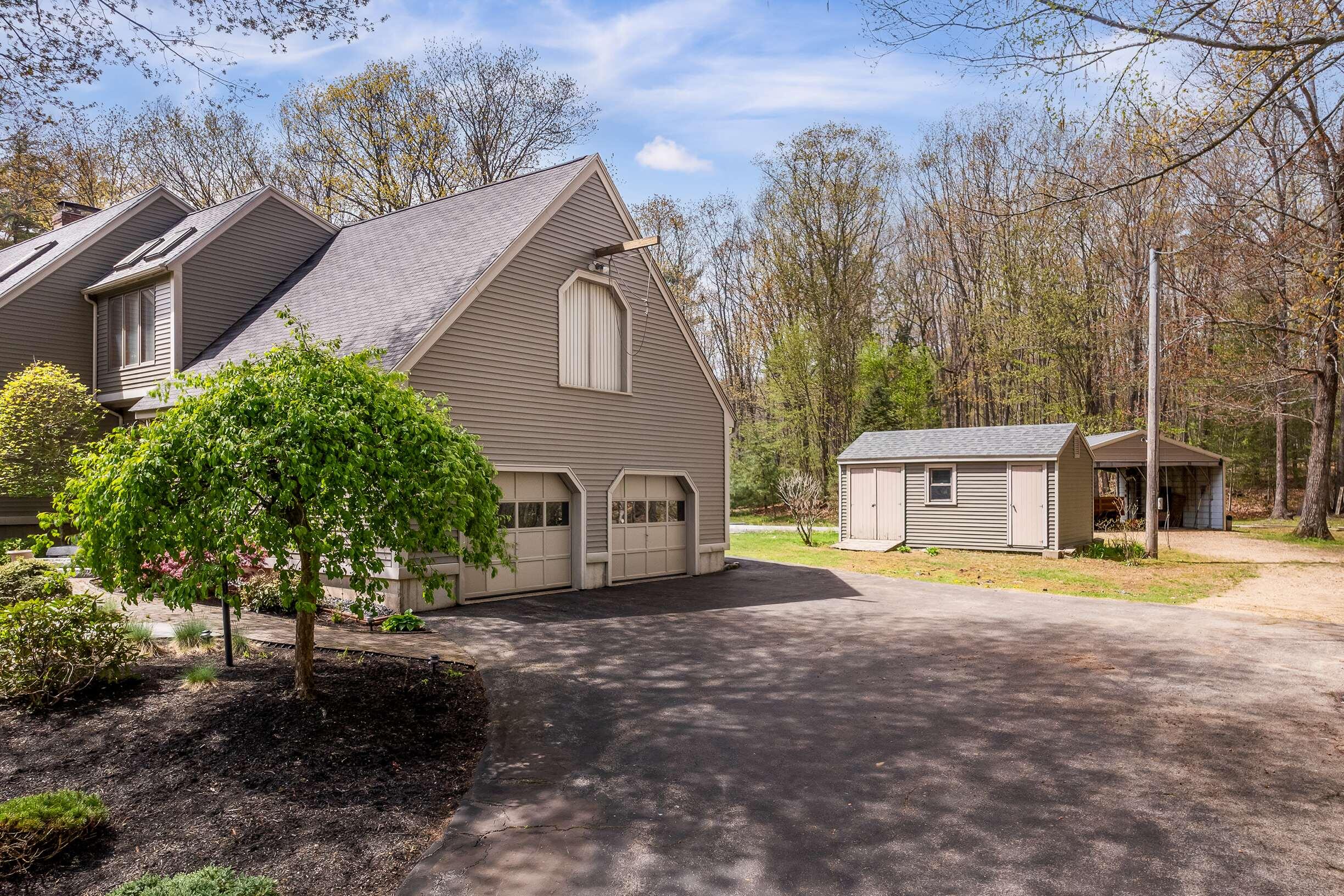 41 Brixham Road York, ME 03909 - Photo 36 of 38 Garage