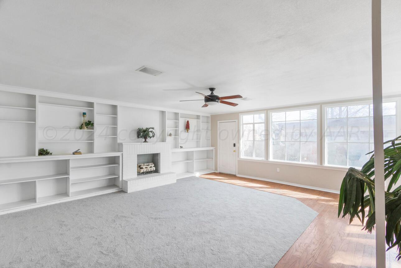 1026 Sunset Terrace Amarillo, TX 79106 - Photo 21 of 44 2nd Living Room/Den