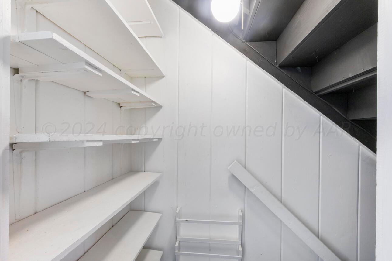 1026 Sunset Terrace Amarillo, TX 79106 - Photo 34 of 44 Basement Entrance