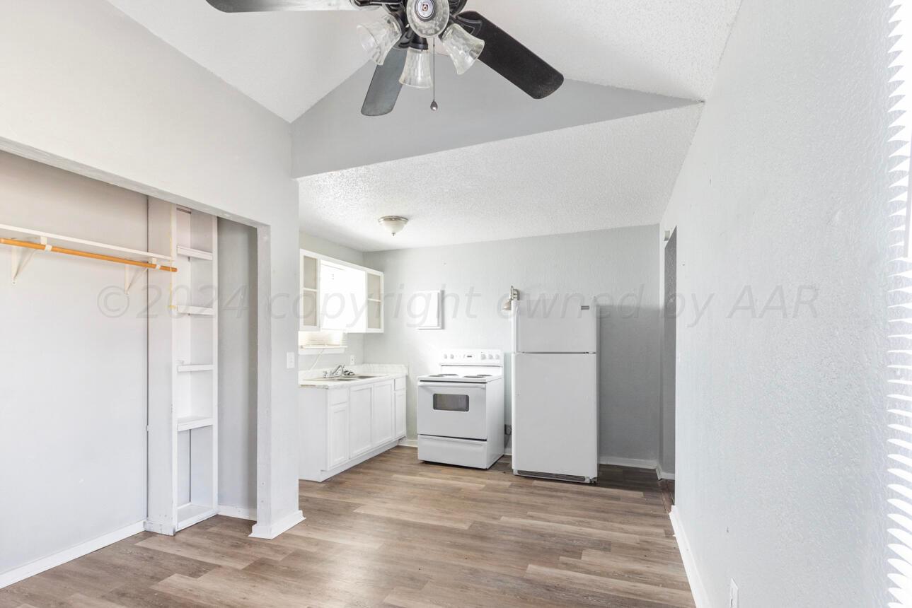 1026 Sunset Terrace Amarillo, TX 79106 - Photo 44 of 44 Efficiency Apartment