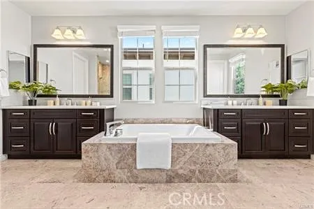 $3,585,000 | 51 Dunmore, Irvine, CA 92620