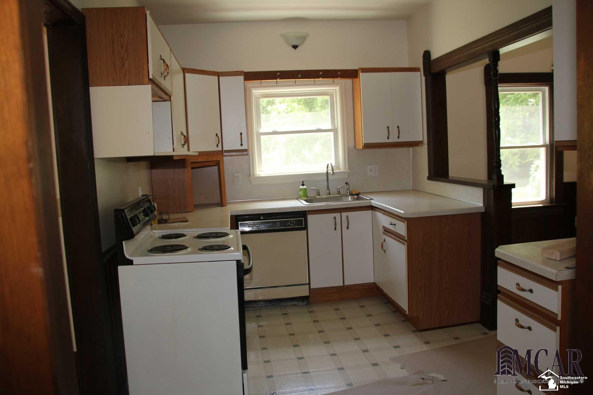 11646 Wells Road Petersburg, MI 49270 - Photo 7 of 24 21460004-6.JPG