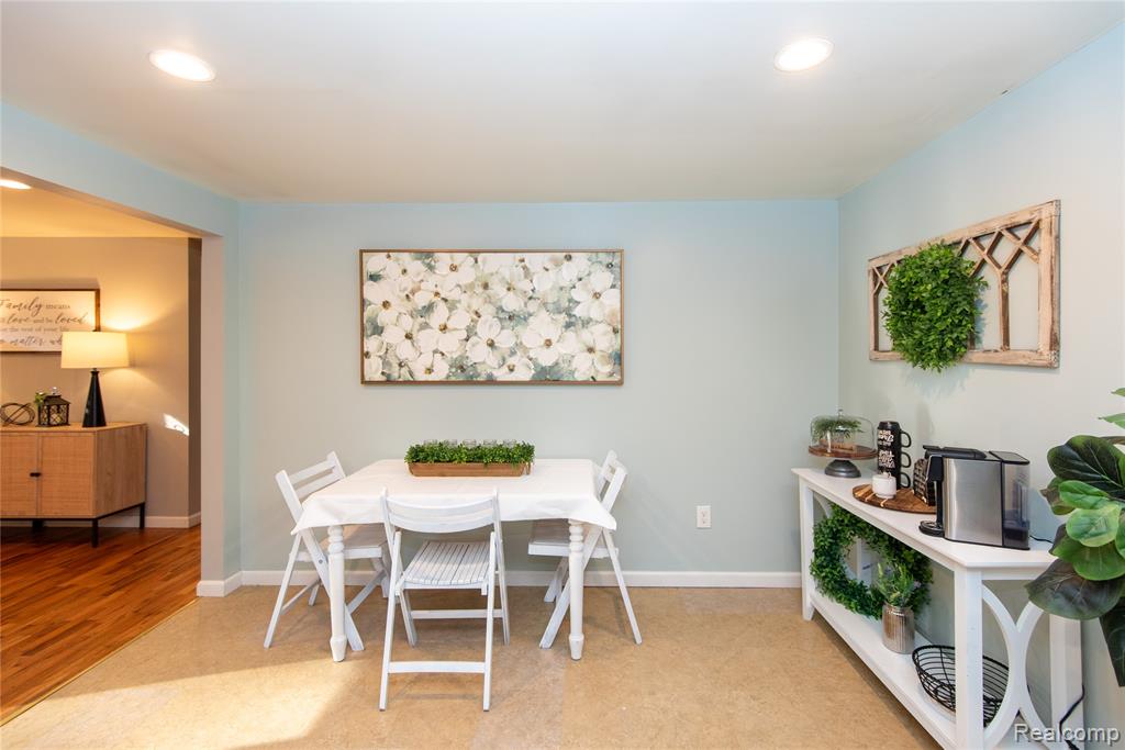 4034 North Genesee Road Flint, MI 48506 - Photo 14 of 36