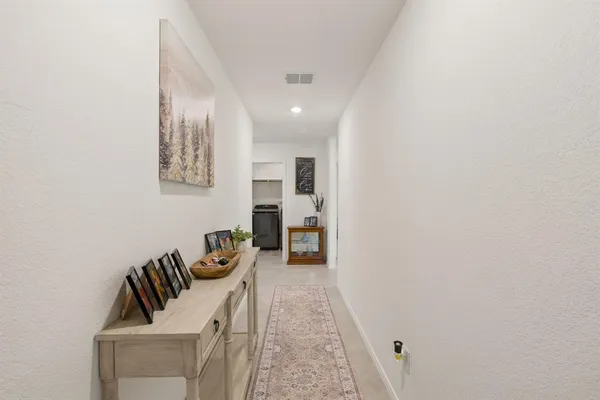 $2,200 | 2308 Tallahassee Drive, Ennis, TX 75119