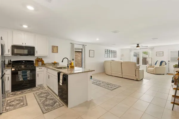 $2,200 | 2308 Tallahassee Drive, Ennis, TX 75119