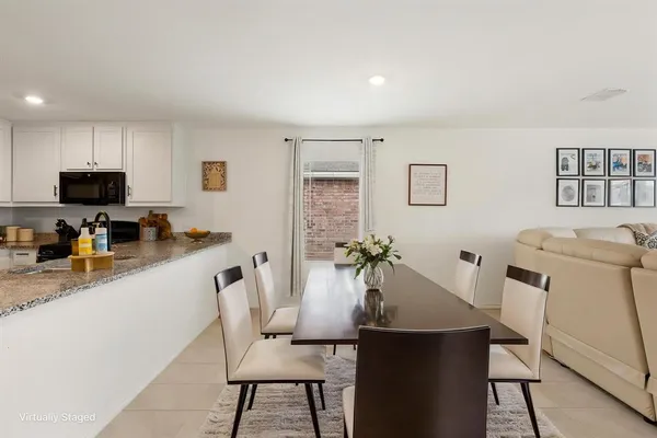 $2,200 | 2308 Tallahassee Drive, Ennis, TX 75119