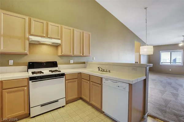 $1,650 | 7450 South Eastern Avenue, Unit 2059, Las Vegas, NV 89123