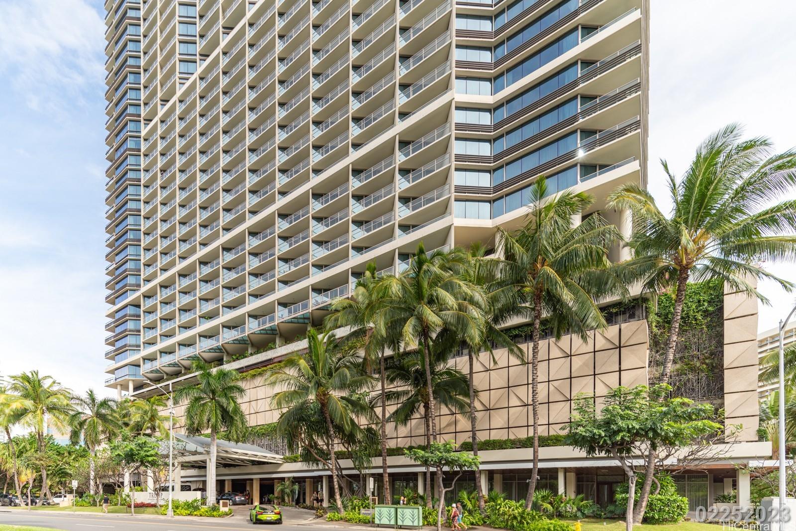 223 Saratoga Road, Unit 918 Honolulu, HI 96815 - Photo 2 of 25 a view of a building