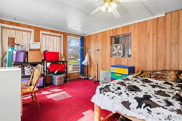 $275,000 | 64 Mocking Bird Lane, Hawk Point, MO 63349