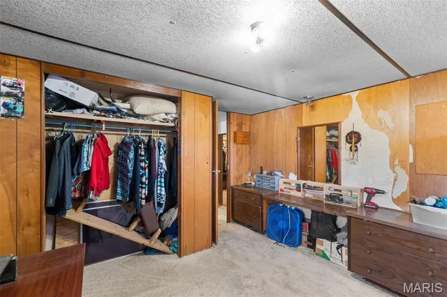 $325,000 | 64 Mocking Bird Lane, Hawk Point, MO 63349