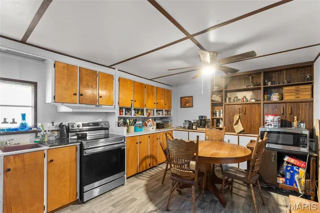 $325,000 | 64 Mocking Bird Lane, Hawk Point, MO 63349