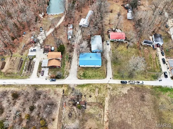 $275,000 | 64 Mocking Bird Lane, Hawk Point, MO 63349