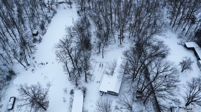 $325,000 | 64 Mocking Bird Lane, Hawk Point, MO 63349