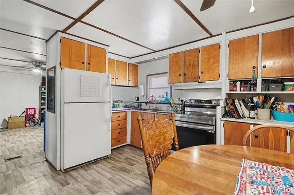 $275,000 | 64 Mocking Bird Lane, Hawk Point, MO 63349