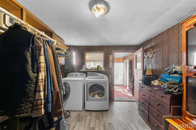 $325,000 | 64 Mocking Bird Lane, Hawk Point, MO 63349