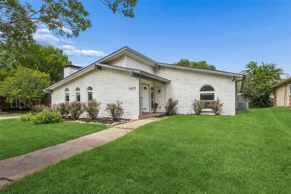 $450,000 | 1609 California Trail, Plano, TX 75023
